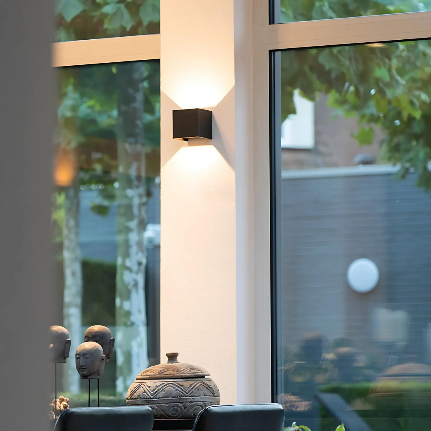Minimalistische wandlamp – modern design met duurzame constructie en energiezuinige LED-verlichting