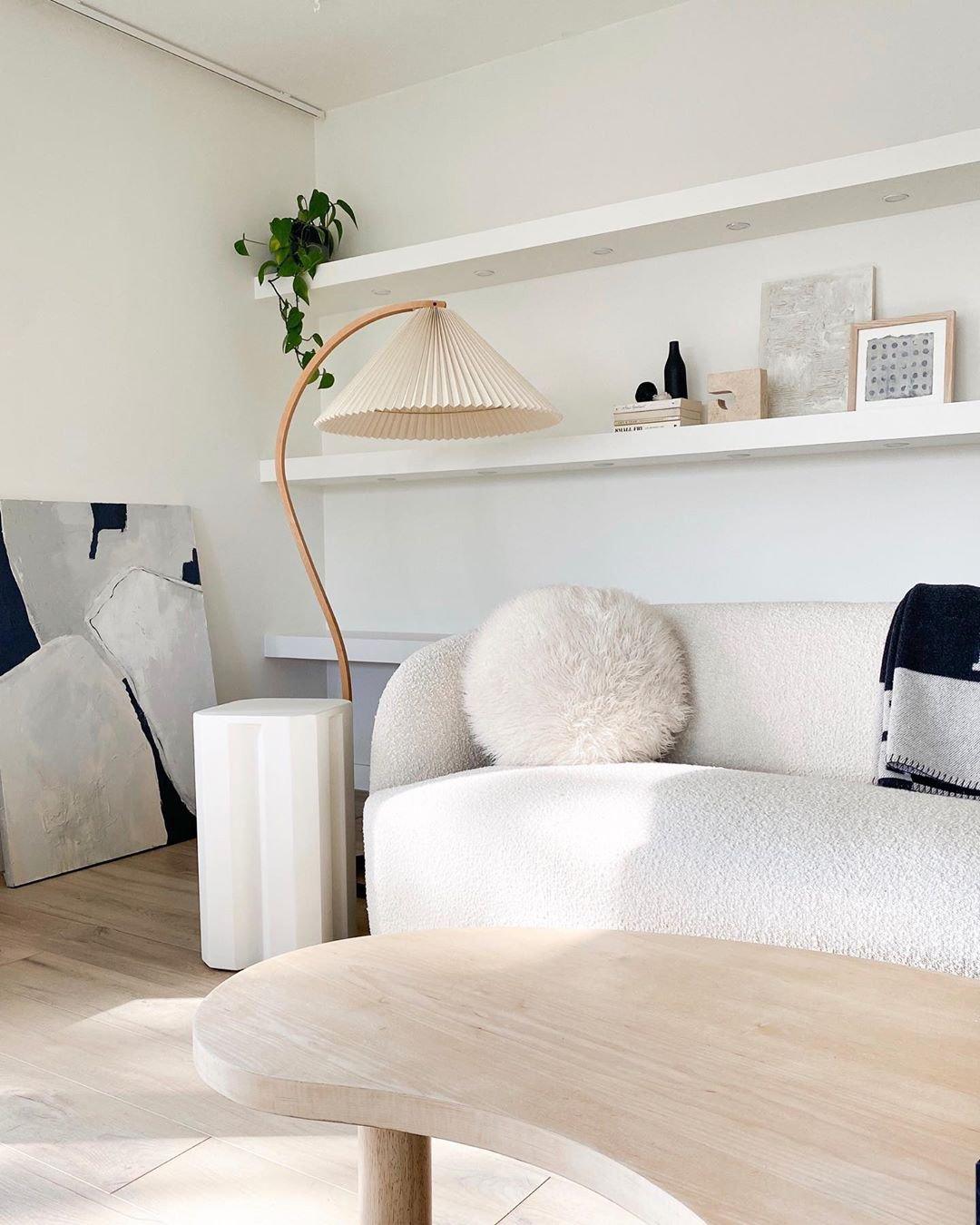 Caprani Vloerlamp – Scandinavisch Design Staande Lamp met Beukenhout & Linnen Kap | Iconische Retro Stijl uit de Jaren ’70