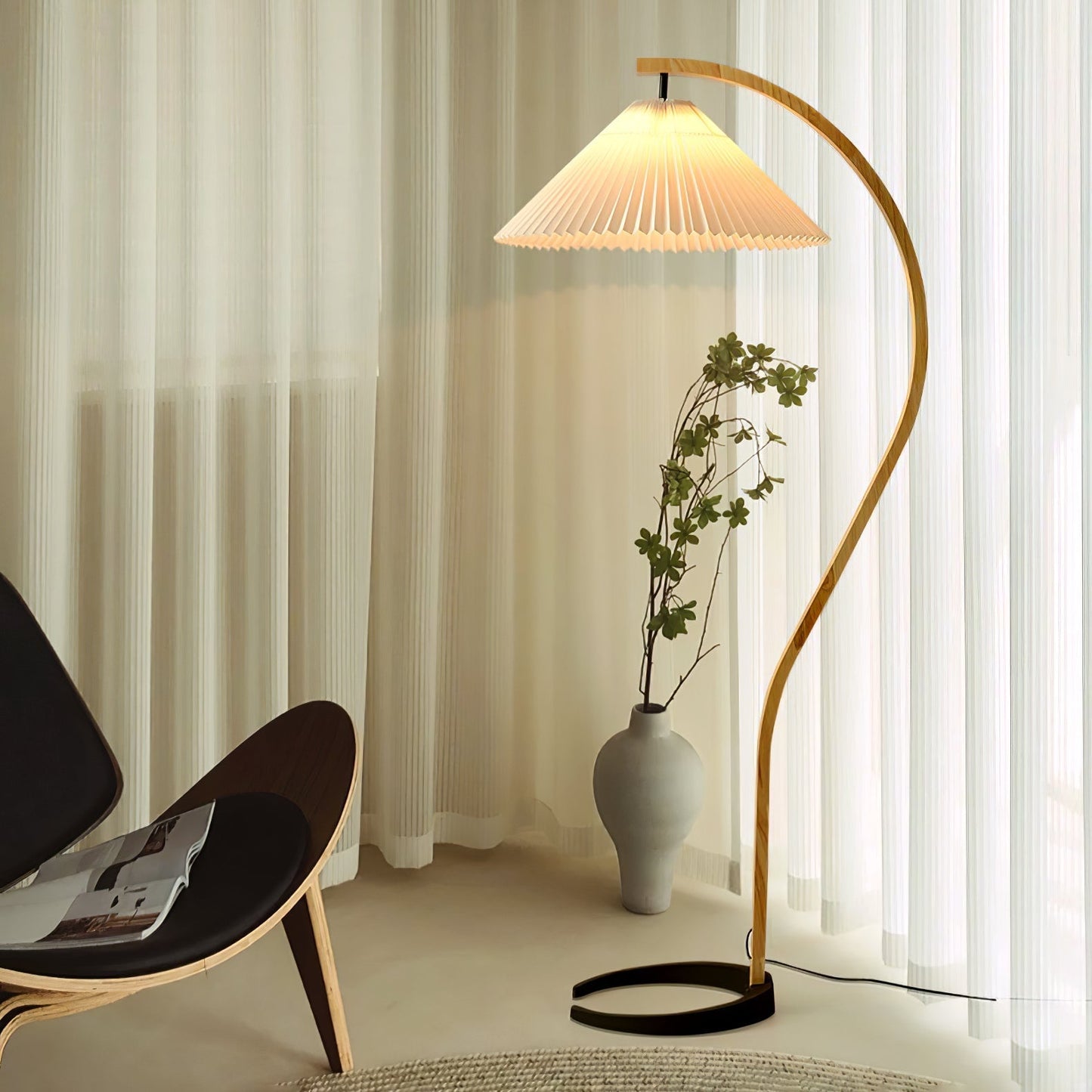 Caprani Vloerlamp – Scandinavisch Design Staande Lamp met Beukenhout & Linnen Kap | Iconische Retro Stijl uit de Jaren ’70