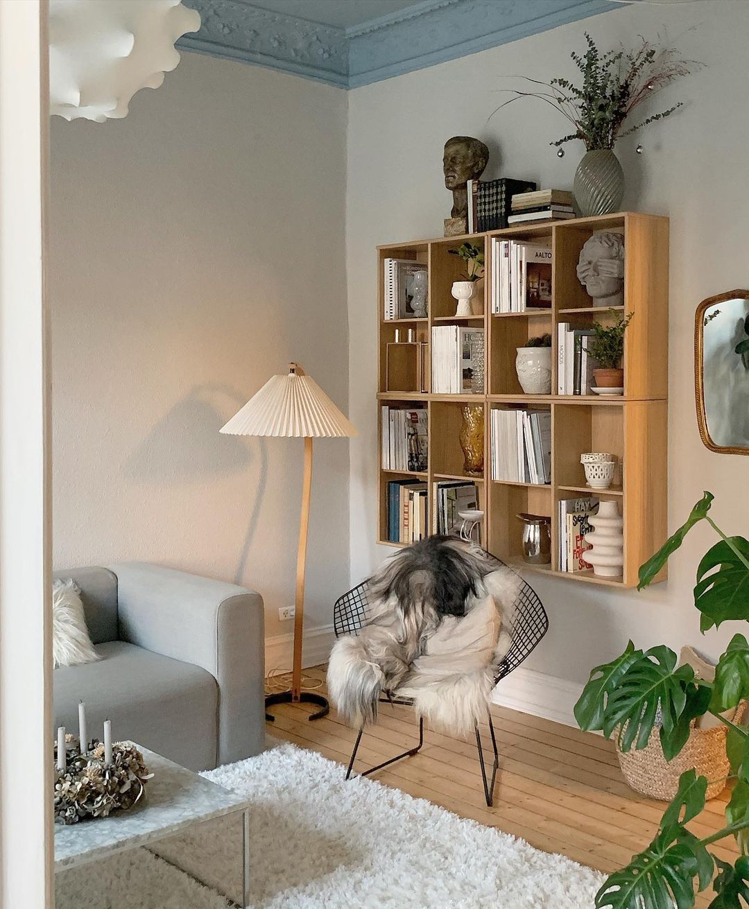 Caprani Vloerlamp – Scandinavisch Design Staande Lamp met Beukenhout & Linnen Kap | Iconische Retro Stijl uit de Jaren ’70