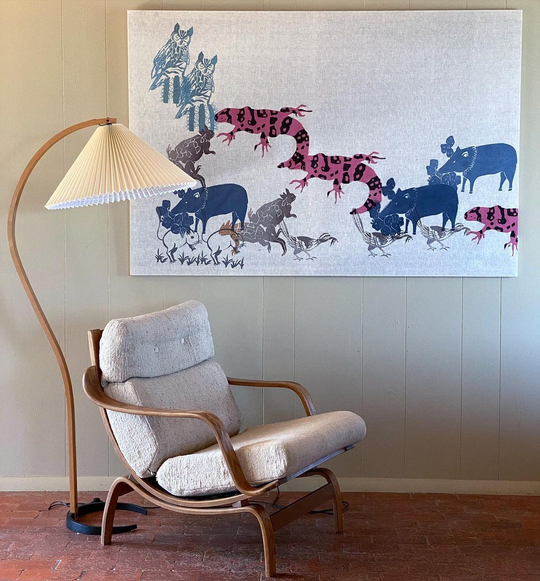 Caprani Vloerlamp – Scandinavisch Design Staande Lamp met Beukenhout & Linnen Kap | Iconische Retro Stijl uit de Jaren ’70