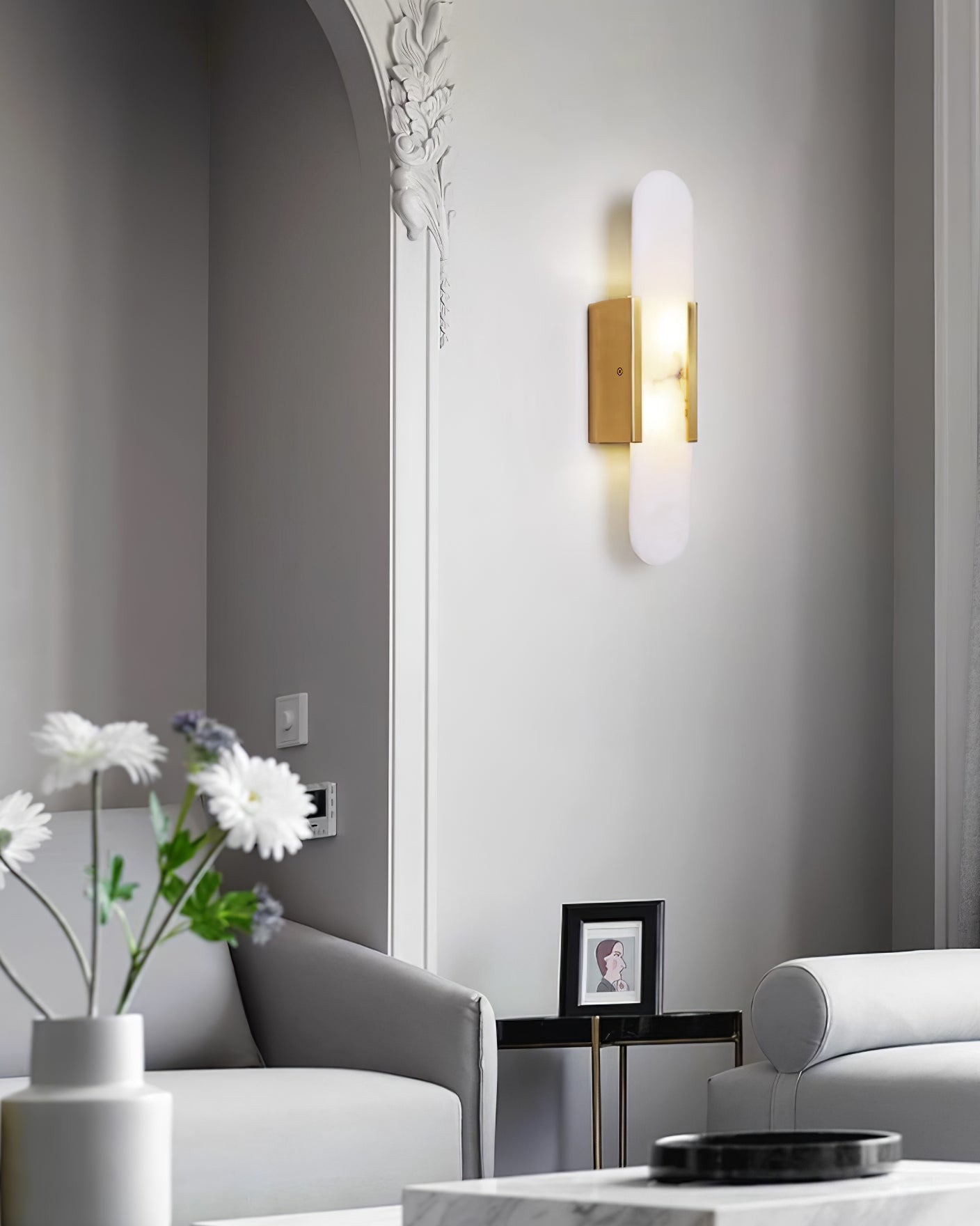 Melange Alabaster Wandlamp – Luxe Design met Messing Accenten | Handgemaakt & Tijdloos Modern