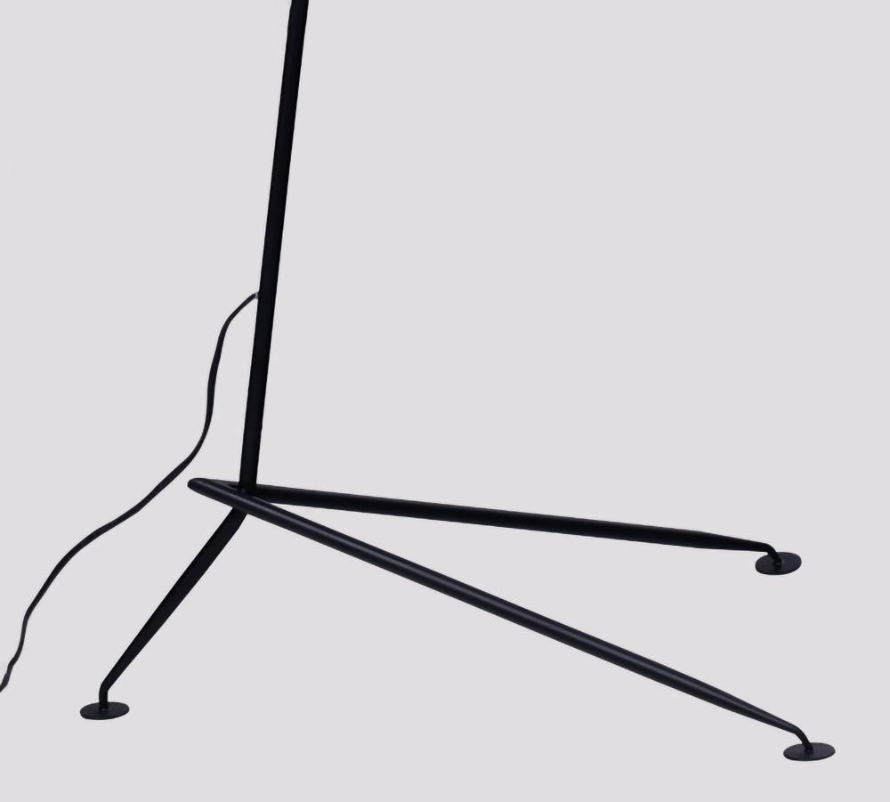 Mouille Three-Arm Vloerlamp – Iconische Design Staande Lamp met Draaiende Armen | Sculpturaal & Functioneel