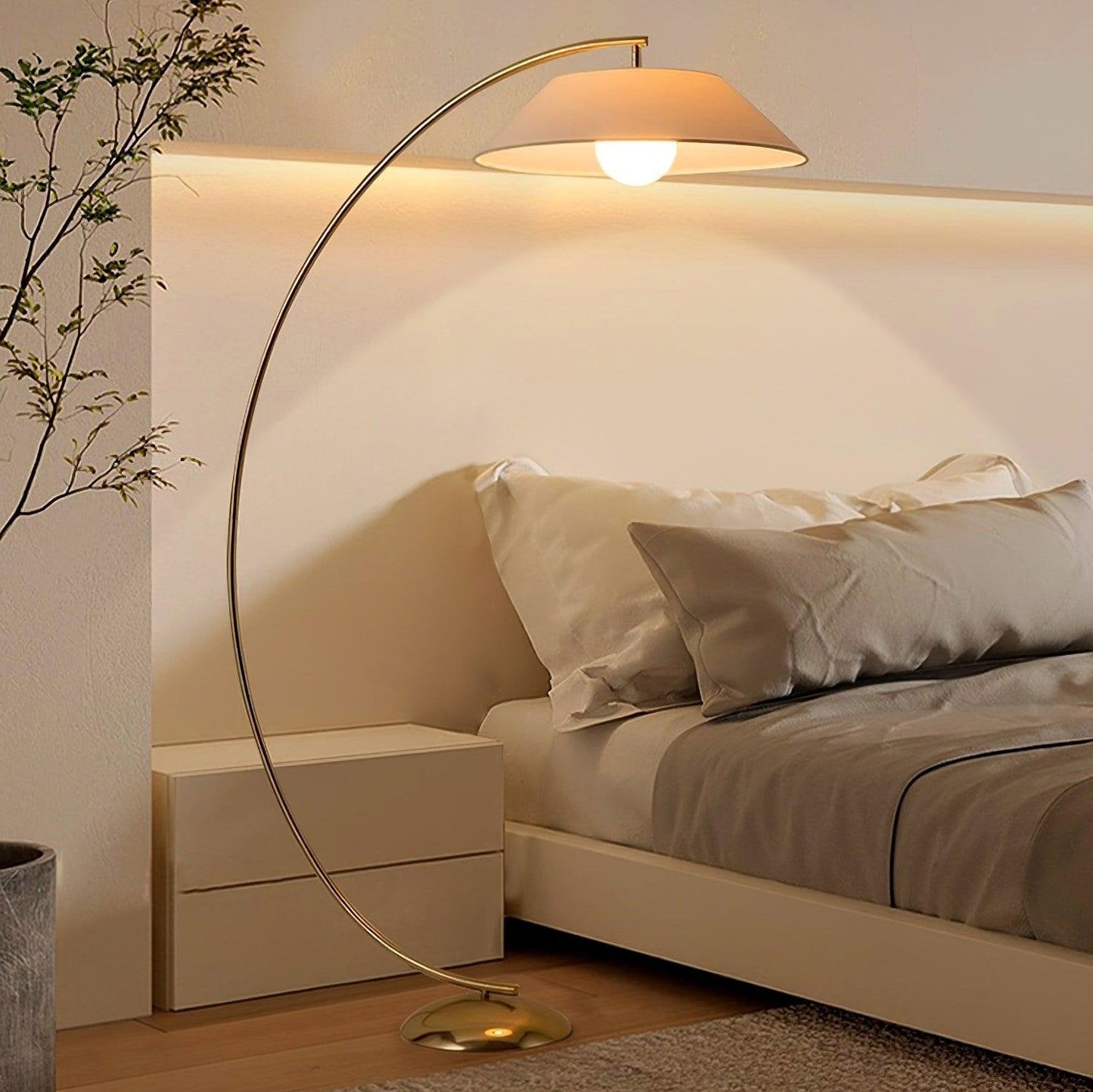 Design Vloerlamp – Luxe Staande Lamp met Stalen Basis & Stoffen Kap | Tijdloos, Elegant & Sfeervol