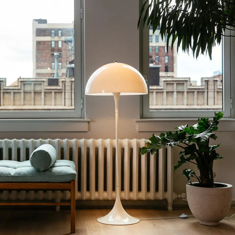 Nordic Danish Mushroom Vloerlamp – Scandinavisch Design Staande Lamp | Iconisch & Sfeervol met LED Verlichting
