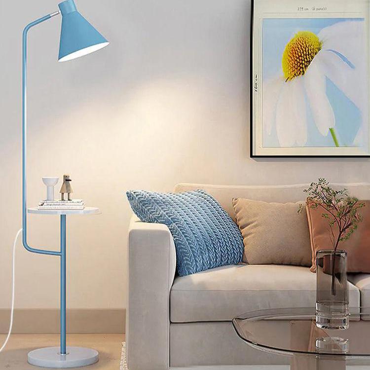 Macaroon Vloerlamp – Design Staande Lamp met Marmeren Basis & Functioneel Tafelblad | Luxe & Praktisch