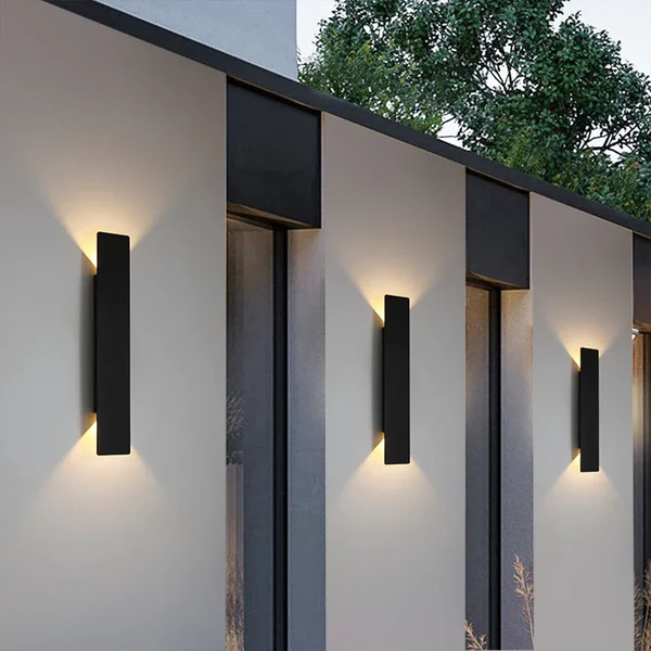 Moderne LED Buitenlamp Aluminium – Waterdichte Wandlamp met Strakke Strepen | Duurzaam, Energiezuinig & Stijlvolle Tuinverlichting