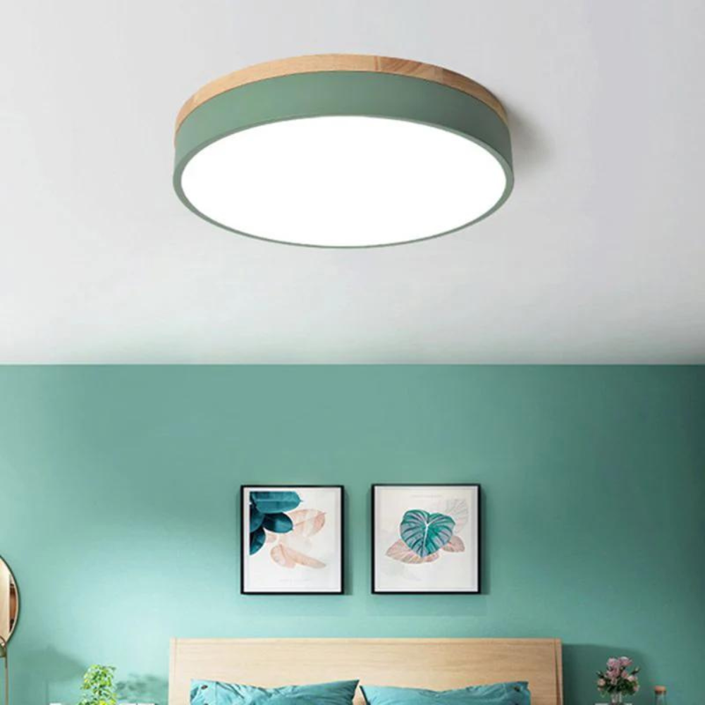 Scandinavische plafondlamp – minimalistisch design met hout en metaal en warme sfeergloed