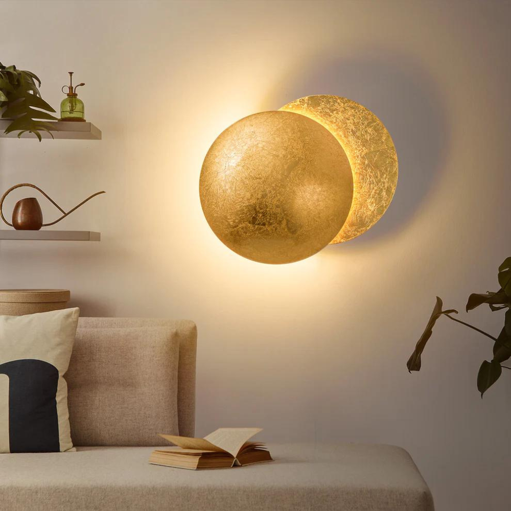 Wandlamp maanfasen – unieke designlamp van metaal met warme sfeergloed