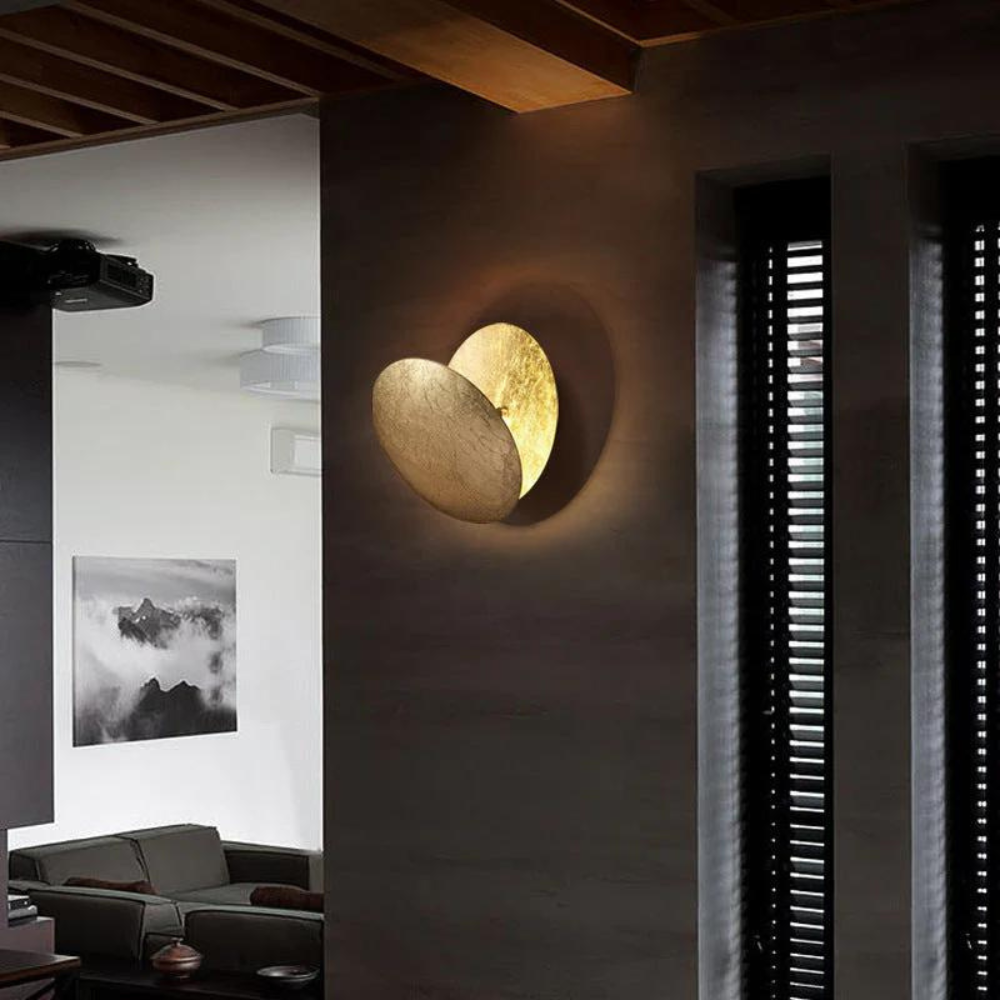Wandlamp maanfasen – unieke designlamp van metaal met warme sfeergloed