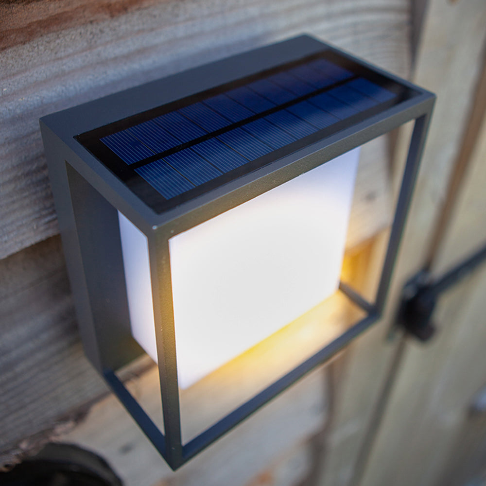 Moderne Rechthoekige Solar Wandlamp met Sensor – IP65 Waterdicht LED Buitenlamp | Tuin, Garage, Voordeur