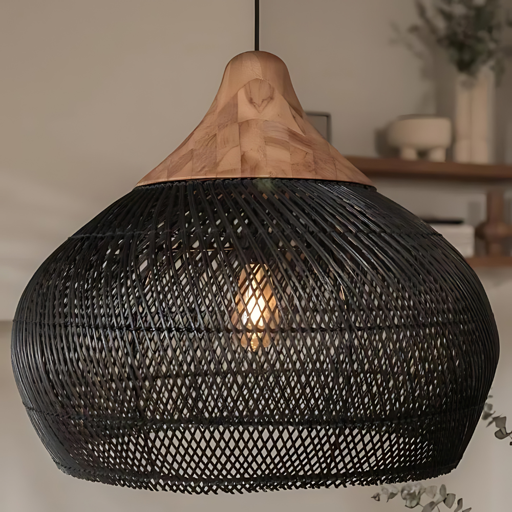 Boho rotan hanglamp – handgemaakt design van natuurlijke materialen met warme sfeerverlichting