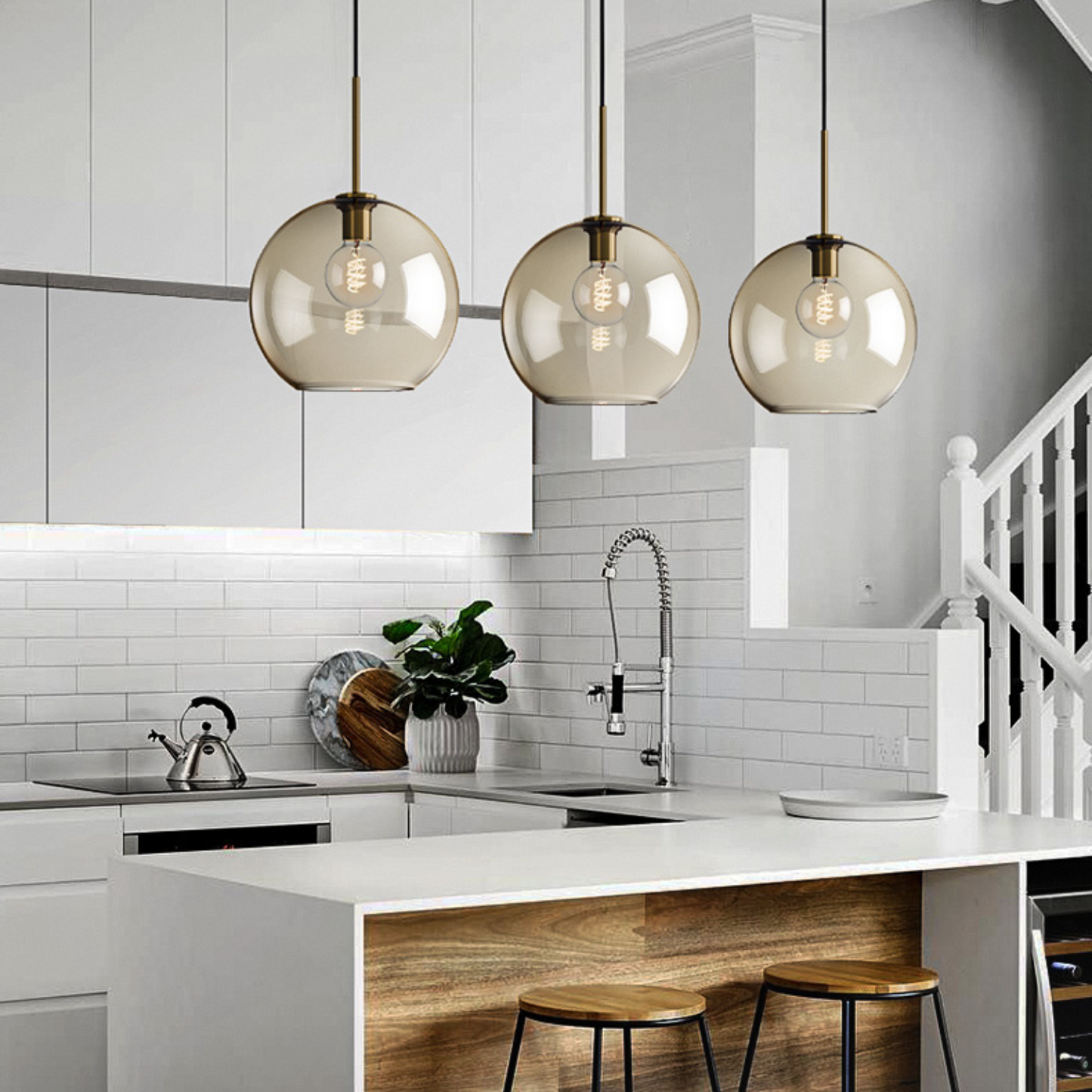 La Veille glazen hanglamp – handgeblazen designlamp met gouden accenten en sfeervolle gloed