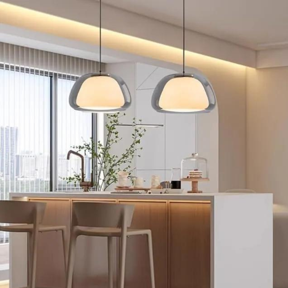 Moderne glazen koepel hanglamp – verstelbaar design met E27 fitting en eigentijdse uitstraling
