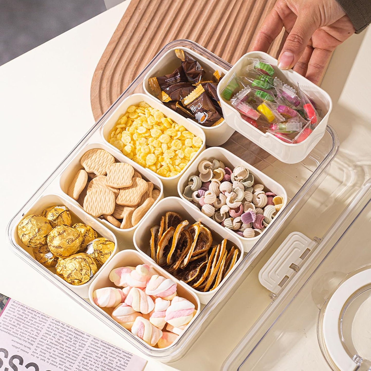 Luxe 8-Vaks Snackschaal met Handgreep – Stijlvolle Gedeelde Dienblad voor Hapjes & Partijen | Vershoudend & Duurzaam Ontwerp