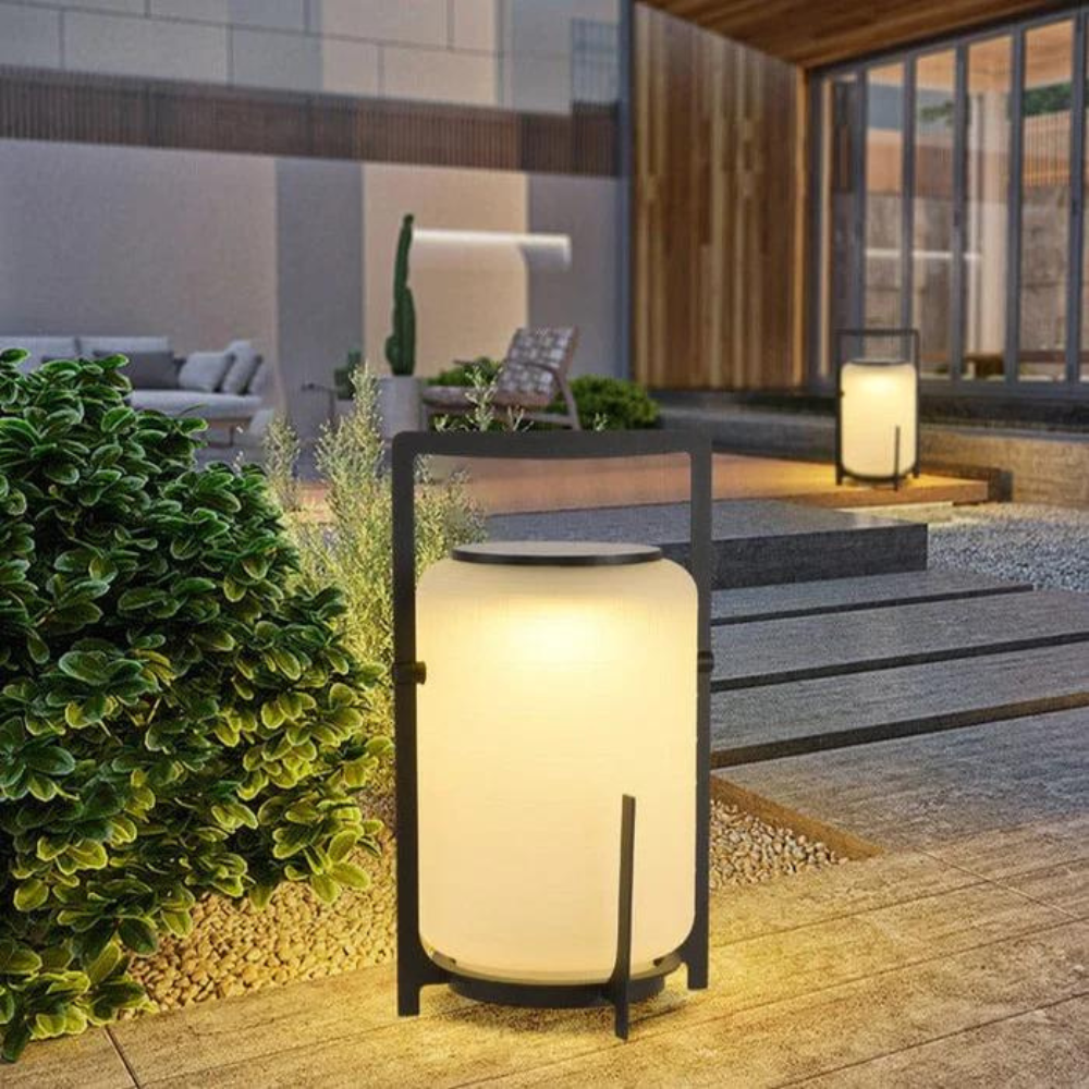 Duurzame solar buitenlamp – stijlvolle tuinverlichting op zonne-energie voor tuin, terras & pad