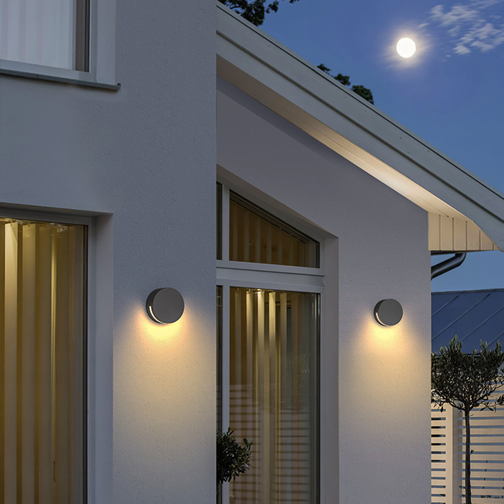 Modern Round Glass Outdoor Wall Lamp – Weerbestendige Wandlamp | Elegante LED Buitenlamp voor Tuin, Gevel & Terras