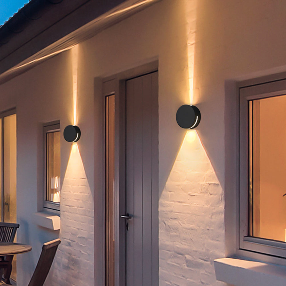 Modern Round Glass Outdoor Wall Lamp – Weerbestendige Wandlamp | Elegante LED Buitenlamp voor Tuin, Gevel & Terras