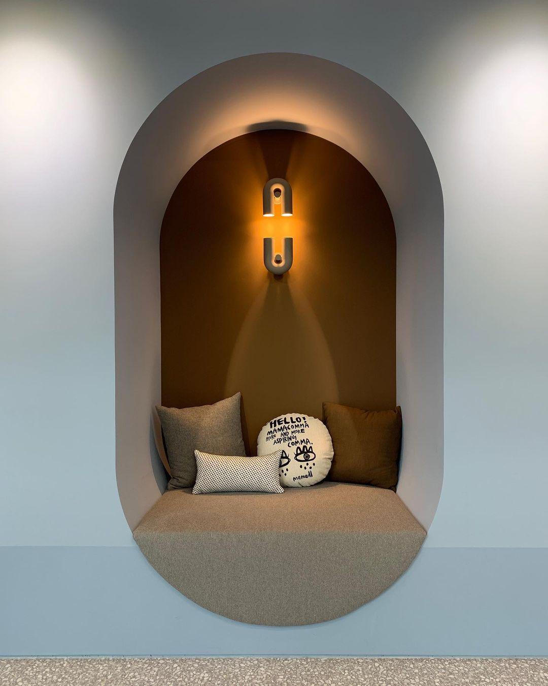 Cirkus LED Lamp – Speels & Modulair Design | U-Vormige Verlichting met Aanpasbare Richting