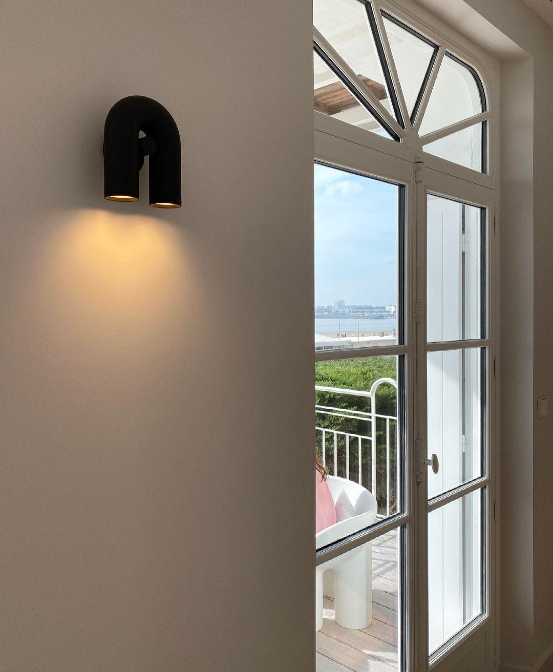 Cirkus LED Lamp – Speels & Modulair Design | U-Vormige Verlichting met Aanpasbare Richting