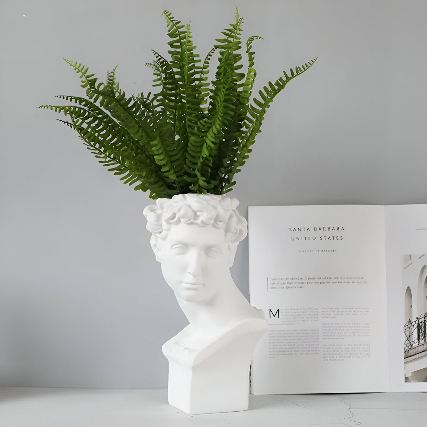 Griekse Bloempot – Klassieke Bloemenvaas van Kunsthars met Mythisch Design