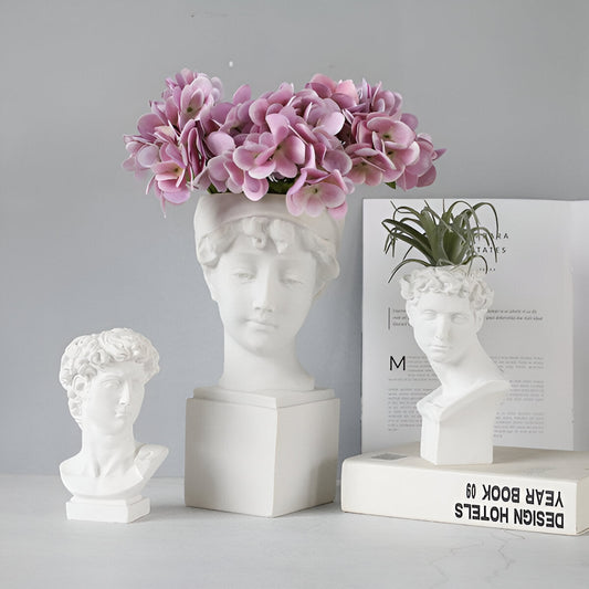 Griekse Bloempot – Klassieke Bloemenvaas van Kunsthars met Mythisch Design