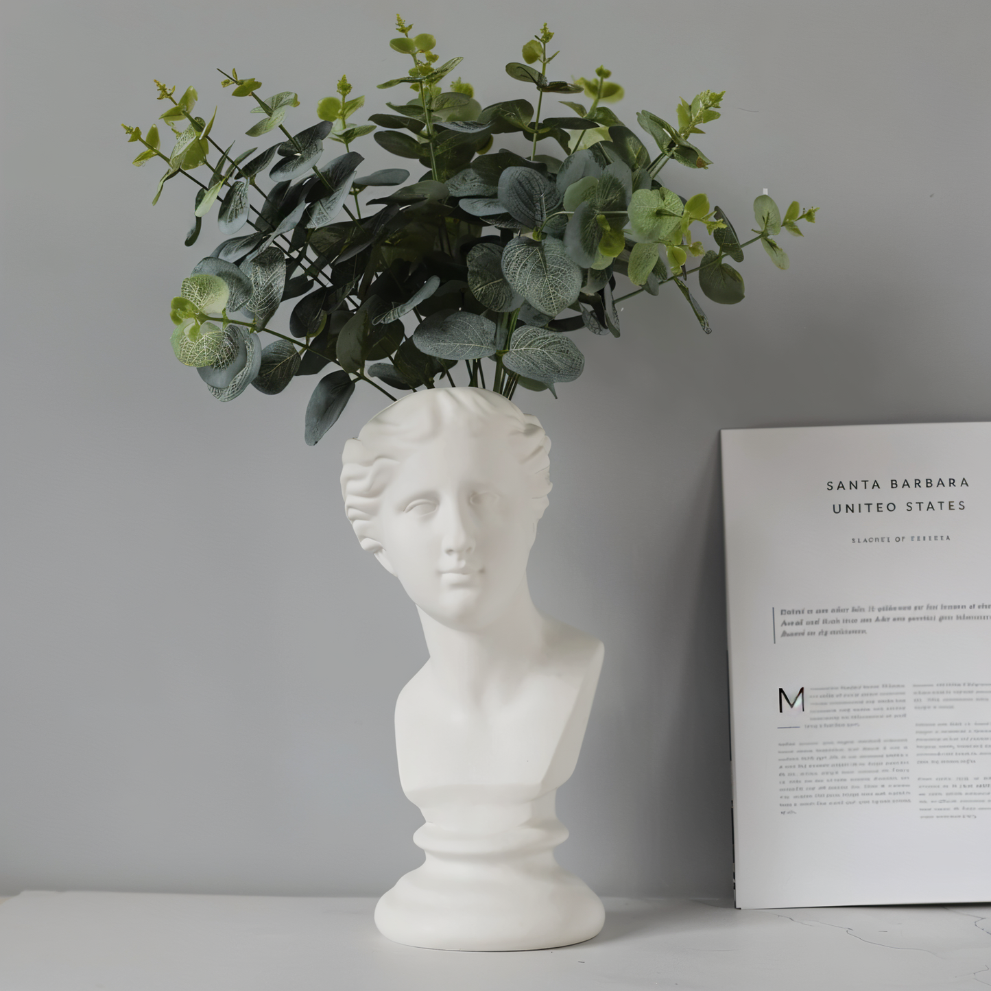 Griekse Bloempot – Klassieke Bloemenvaas van Kunsthars met Mythisch Design