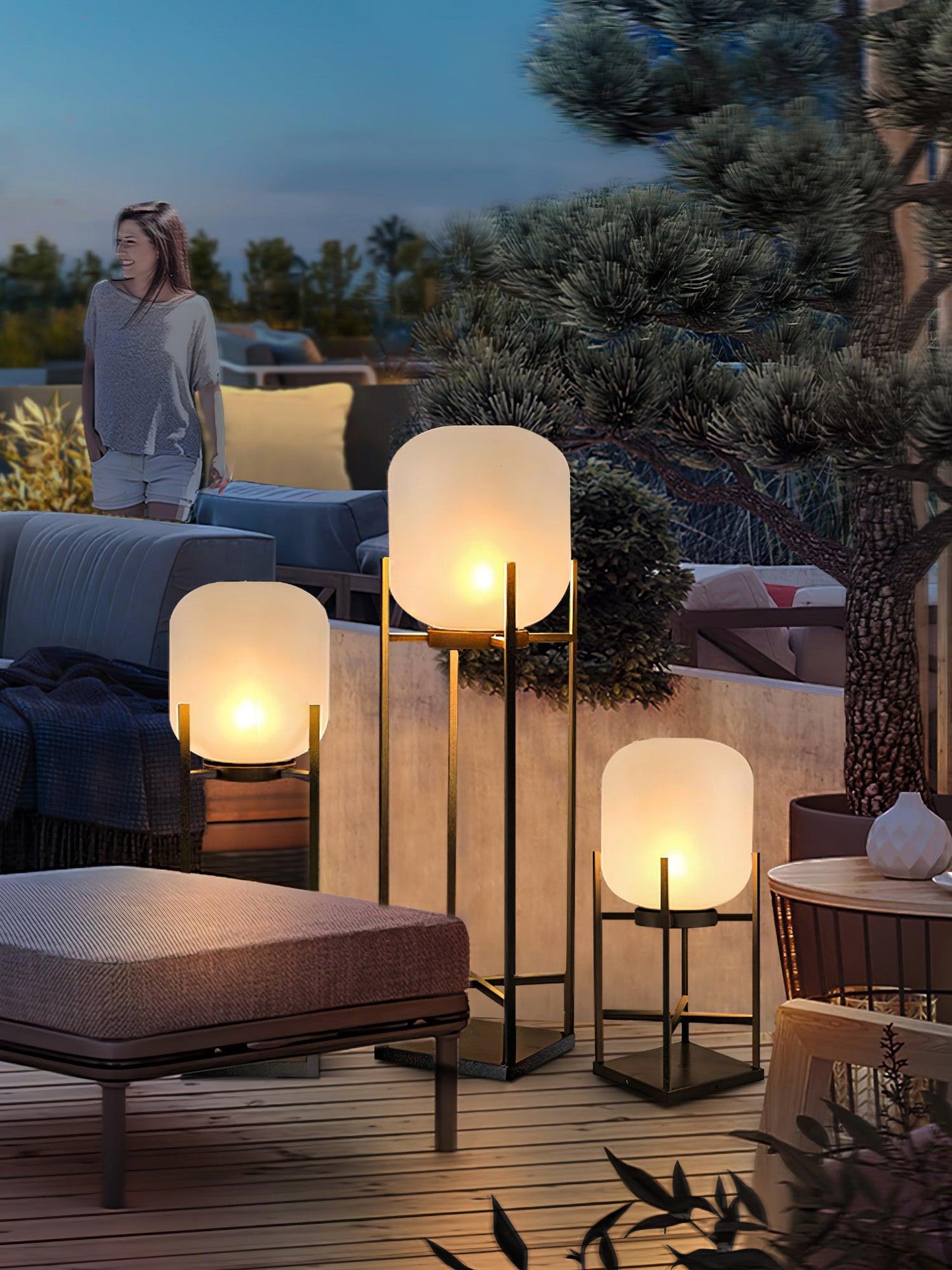Stijlvolle Solar Buitenlamp RVS – Luxe LED Staande Tuinlamp Waterdicht & Energiezuinig met Automatische Oplaadfunctie