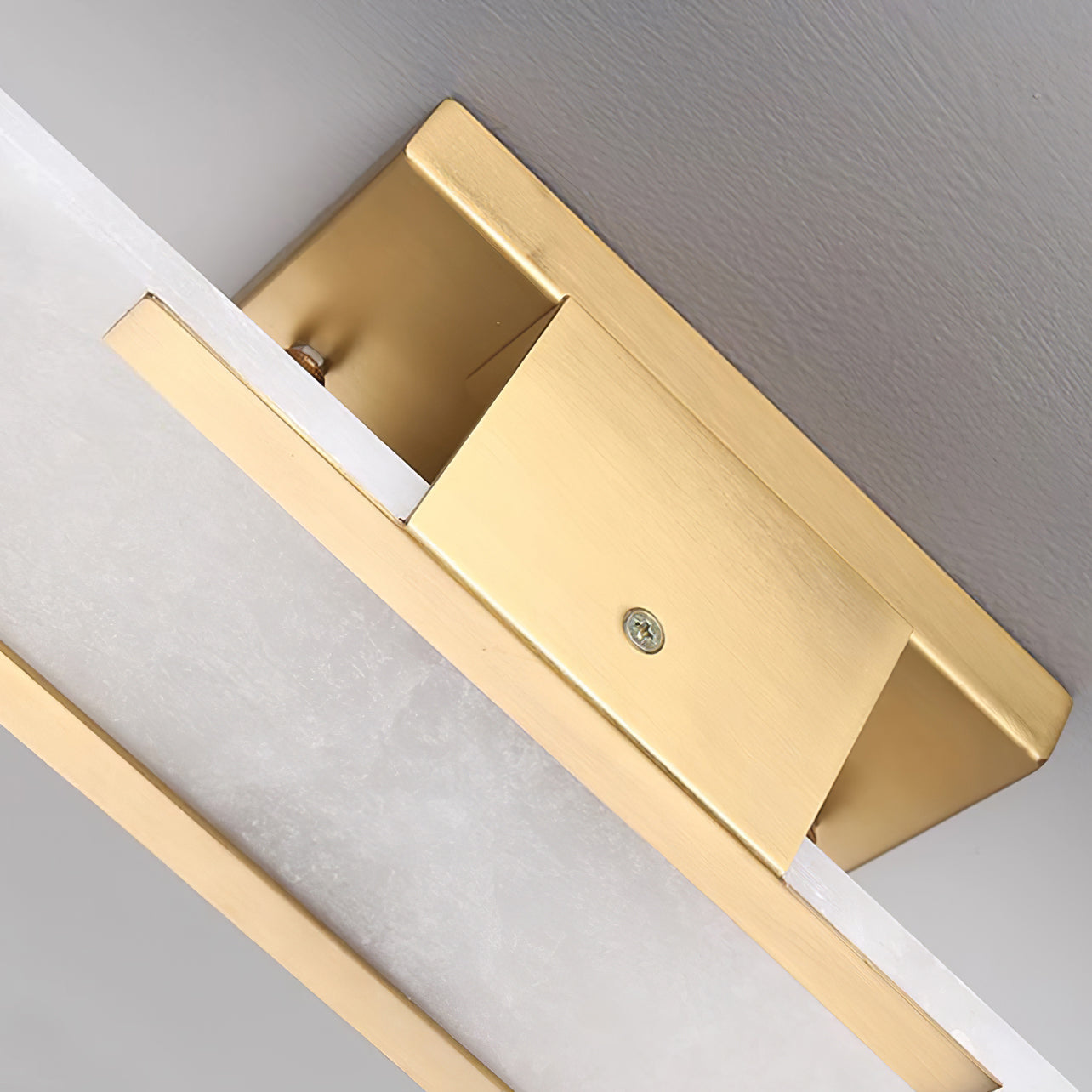 Melange Alabaster Wandlamp – Luxe Design met Messing Accenten | Handgemaakt & Tijdloos Modern