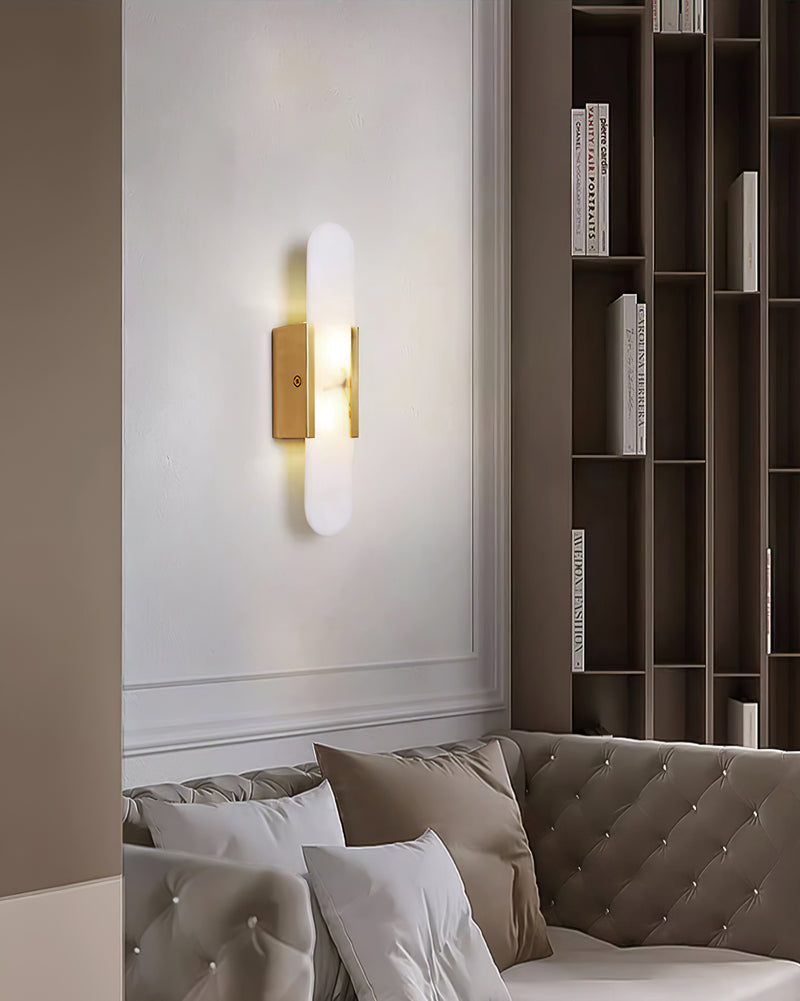 Melange Alabaster Wandlamp – Luxe Design met Messing Accenten | Handgemaakt & Tijdloos Modern