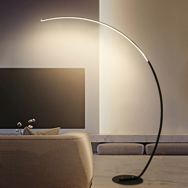 Ardorus LED Vloerlamp – Minimalistisch Design in Mat Zwart | Energiezuinig, Warm Licht & Moderne Elegant