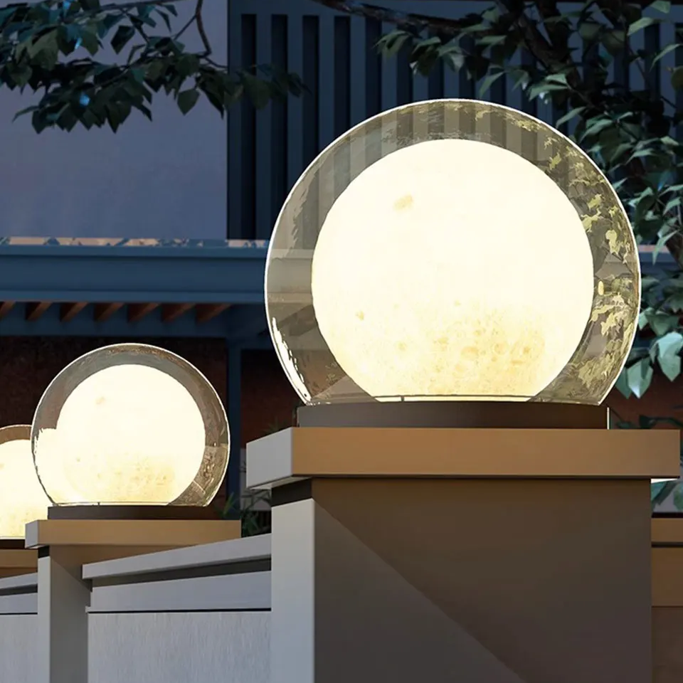 Maanvormige Buitenlamp – LED Tuinlamp voor Pad & Oprit | Waterdicht IP65 & Sfeervol Warm Licht