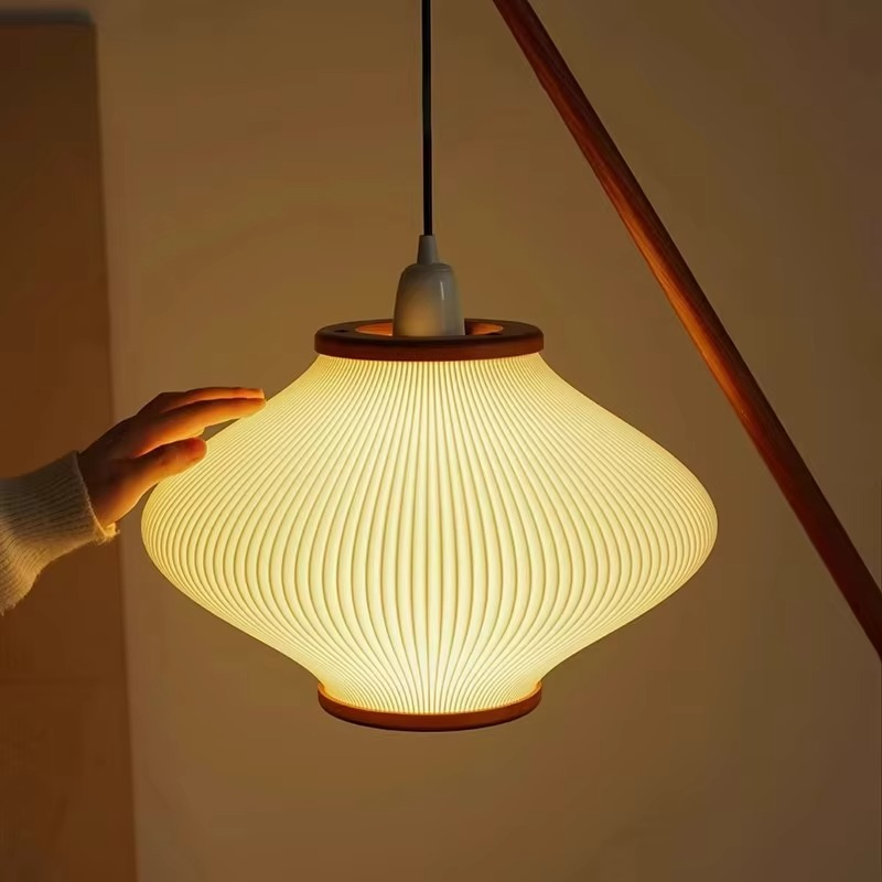 Medieval Style Vloerlamp – Houten Booglamp met Geplooide Stoffen Kap | Japans Minimalisme & Warme Sfeer