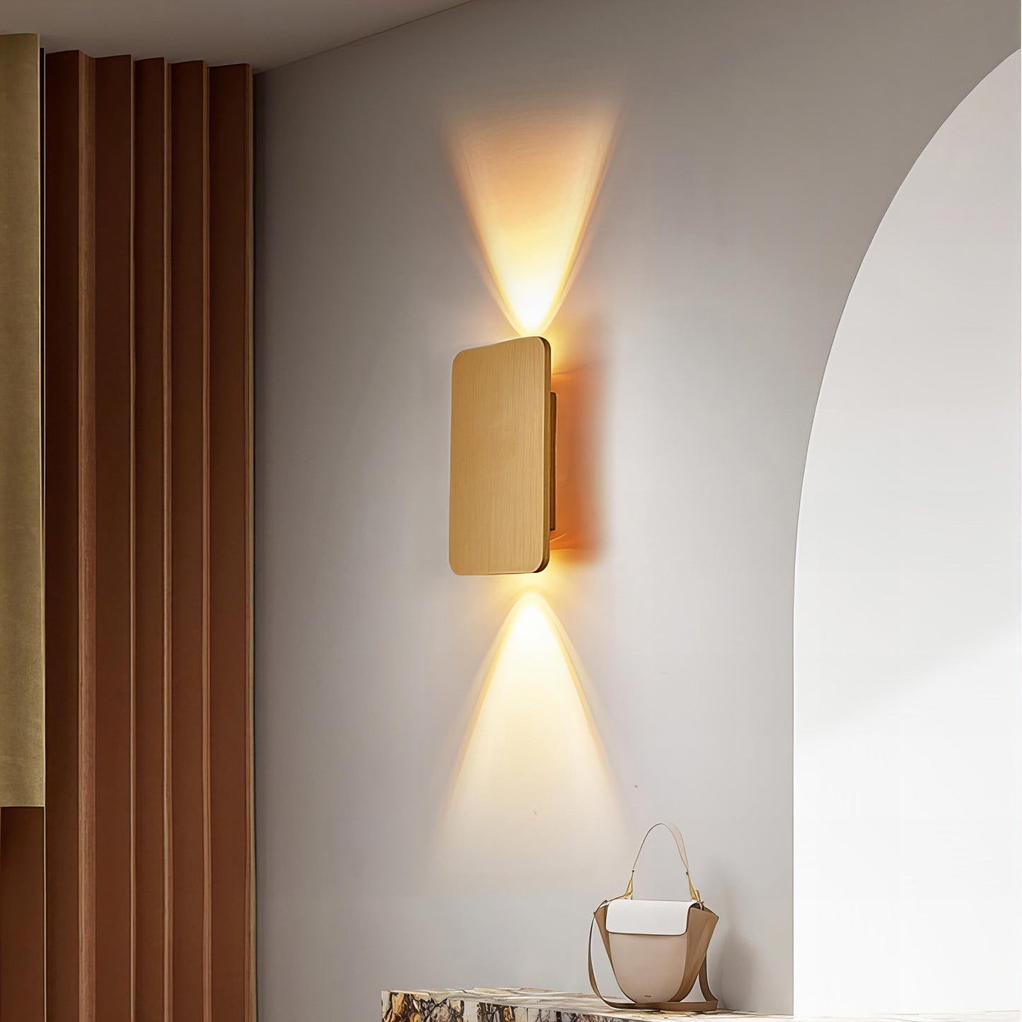 Koda Rechthoekige Wandlamp – Moderne LED Muurverlichting | Boven & Beneden Licht in 4 Metallic Finishes
