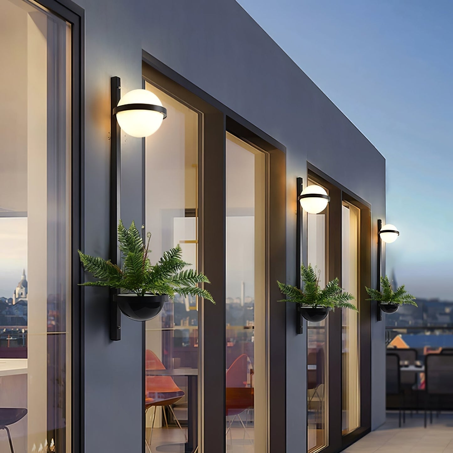 Solstice Outdoor Wall Light – Moderne Zwarte Buitenlamp met LED Bol | Waterdichte IP65 Gevelverlichting
