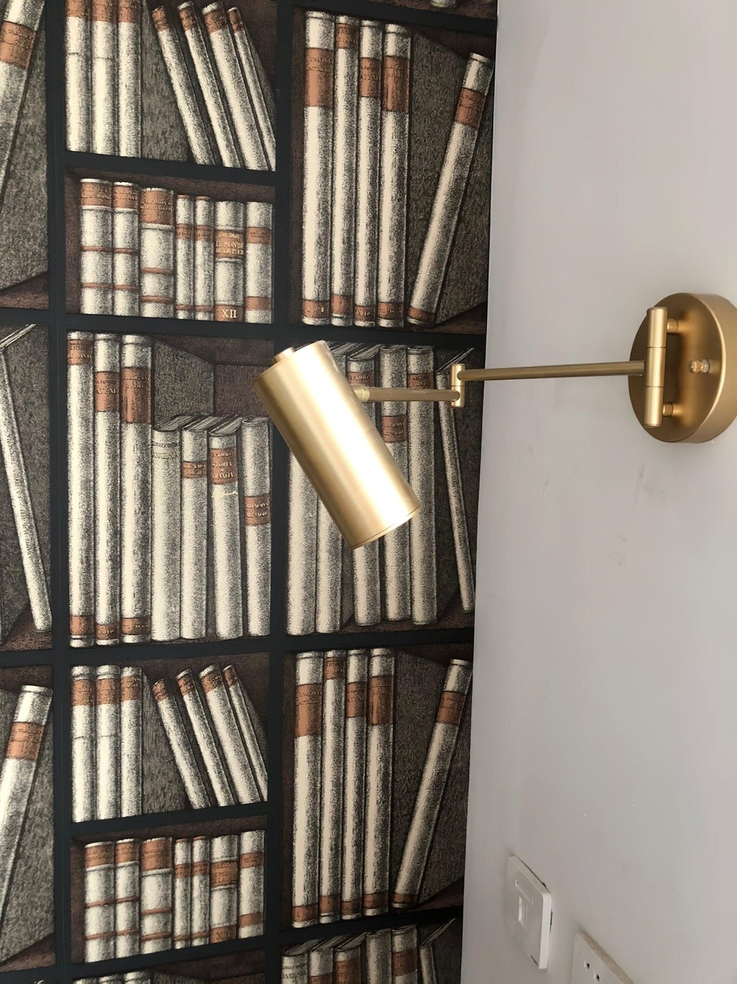 Moderne Verstelbare Wandlamp – Minimalistisch Design met Geïntegreerde LED | Richtbaar & Stijlvol