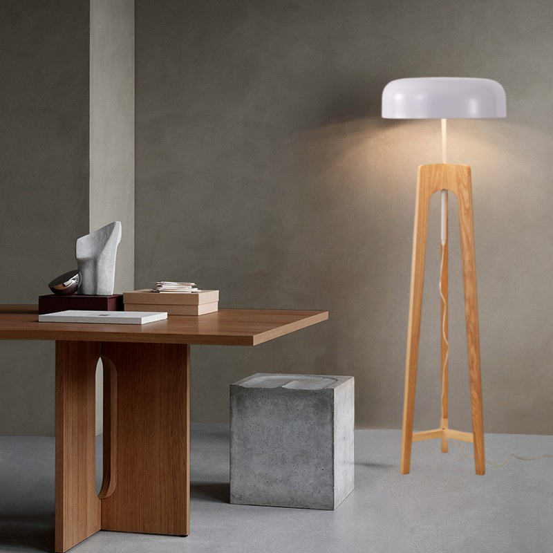 Art Deco Houten Vloerlamp – Klassieke Staande Lamp met Bamboe & Hout | Luxe Tijdloos Design & Warme Sfeer