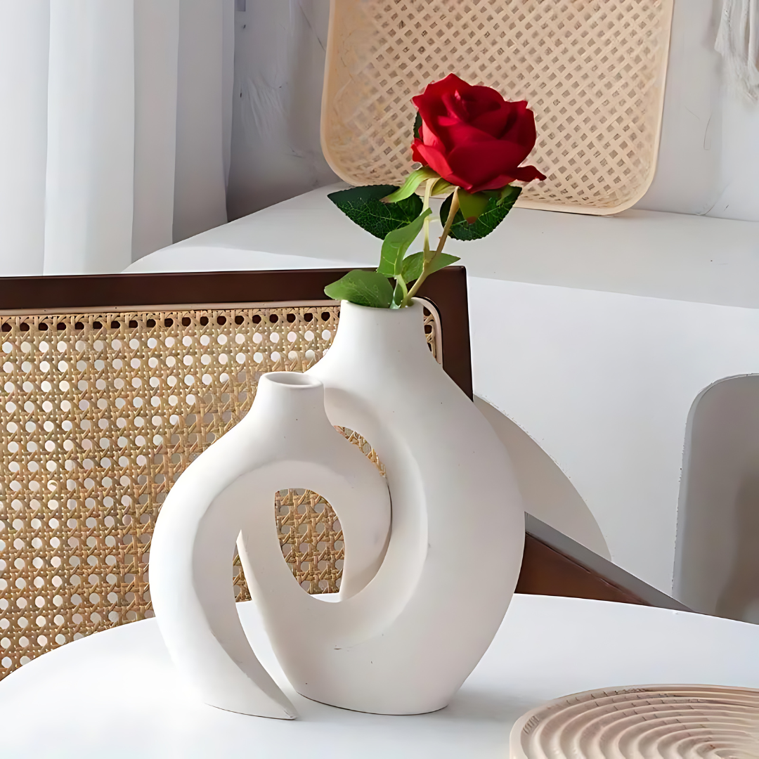 Scandinavische Keramiekvaas – Witte Designvaas voor Bloemen of Decoratie – NordiVaas