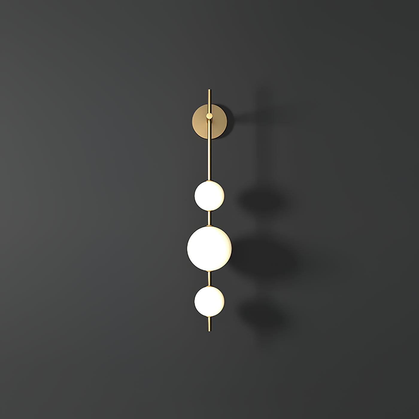Verticale Glass Globe Wandlamp – Luxe LED Wandverlichting met Gouden Afwerking | Minimalistisch & Sfeervol Design