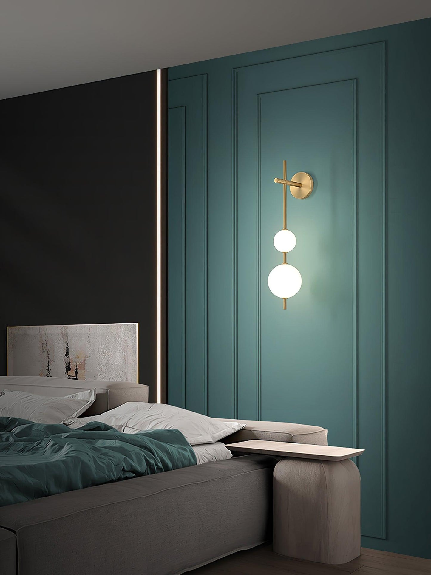Verticale Glass Globe Wandlamp – Luxe LED Wandverlichting met Gouden Afwerking | Minimalistisch & Sfeervol Design