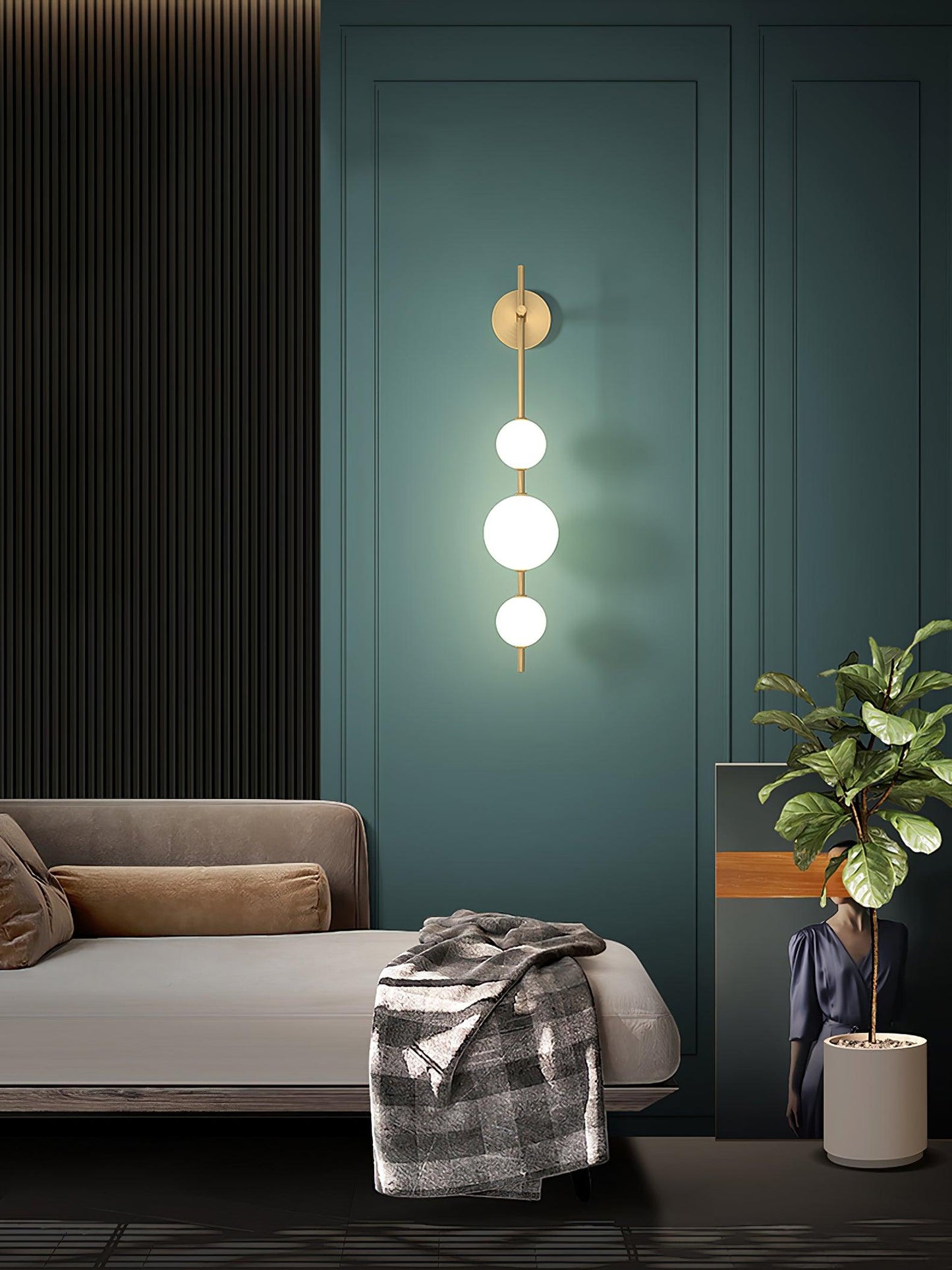 Verticale Glass Globe Wandlamp – Luxe LED Wandverlichting met Gouden Afwerking | Minimalistisch & Sfeervol Design