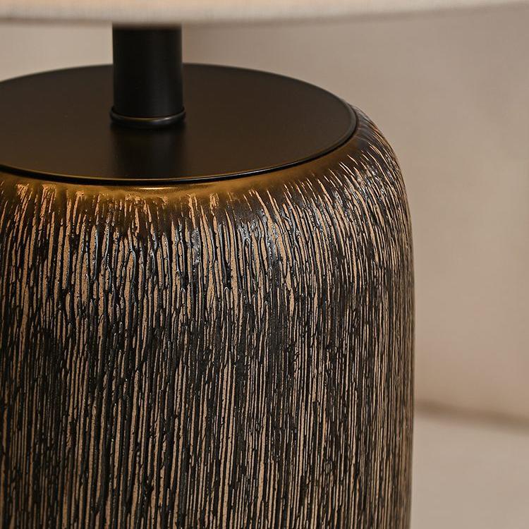 Weathered Wood Vloerlamp – Rustieke Staande Lamp met Stoffen Kap | Landelijk Design & Warme Sfeer
