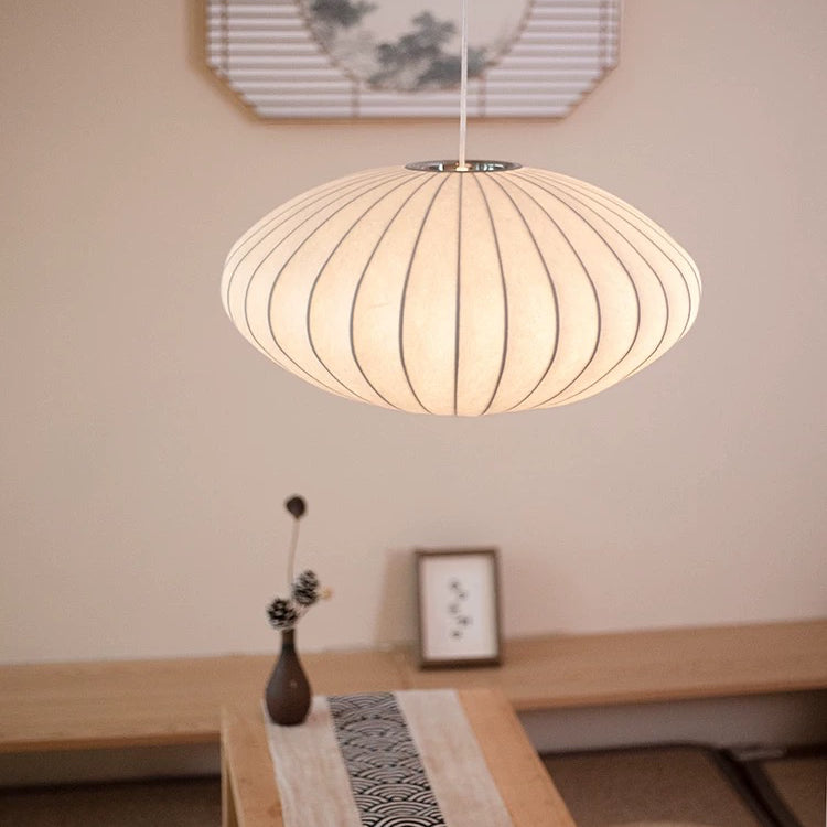 Japandi hanglamp zijde – klassieke designlamp met serene uitstraling en moderne elegantie