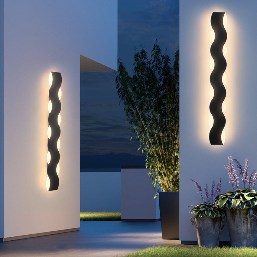 Wave Shaped Buiten Wandlamp – Design LED Gevelverlichting | Waterdicht, Up & Down Light, Meerdere Maten