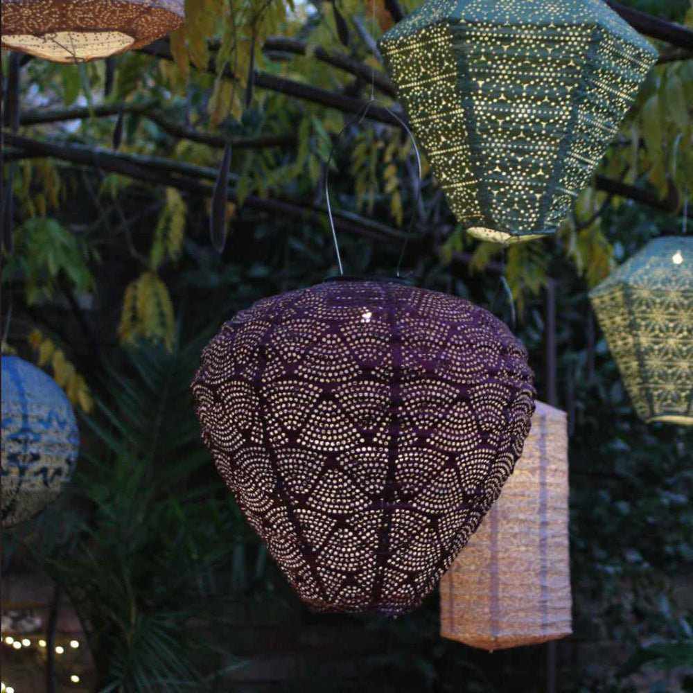 Solar Lantaarn Buiten – Kleurrijke Tuinlamp met Warm Licht | Weerbestendig & Automatisch Aan/Uit